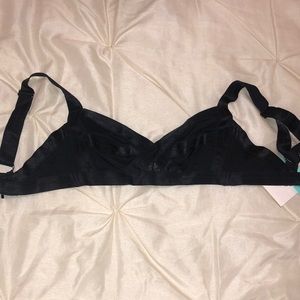 Adjustable Straps bikini top